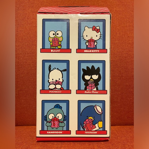 Hello Kitty 50th Anniversary Mini Plush Set - Picture 3 of 3